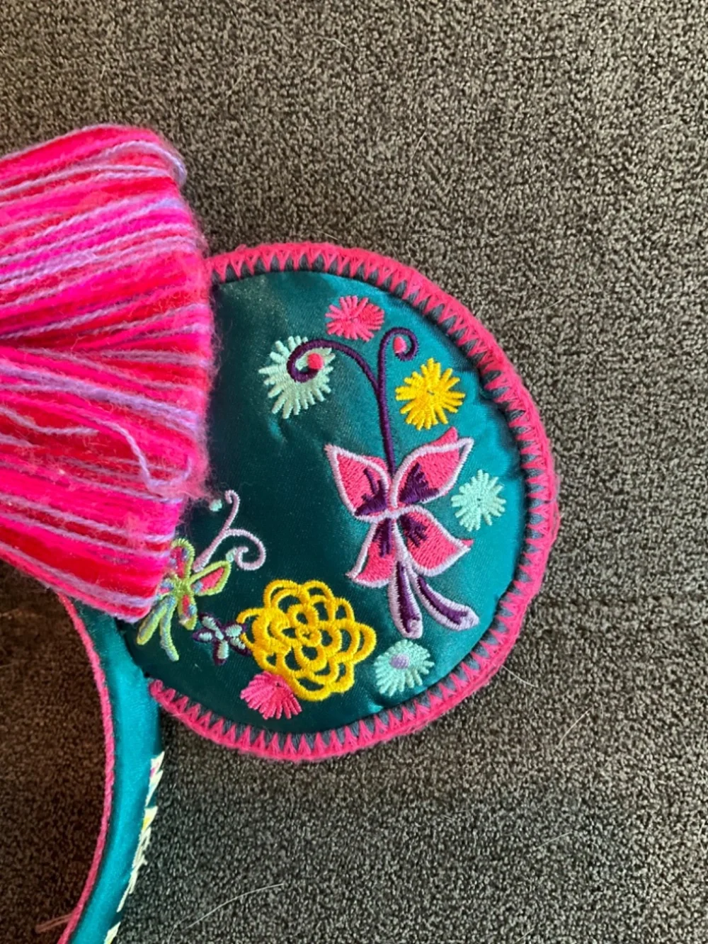 EUC Disney Parks Encanto Minnie Mouse Ears Headband